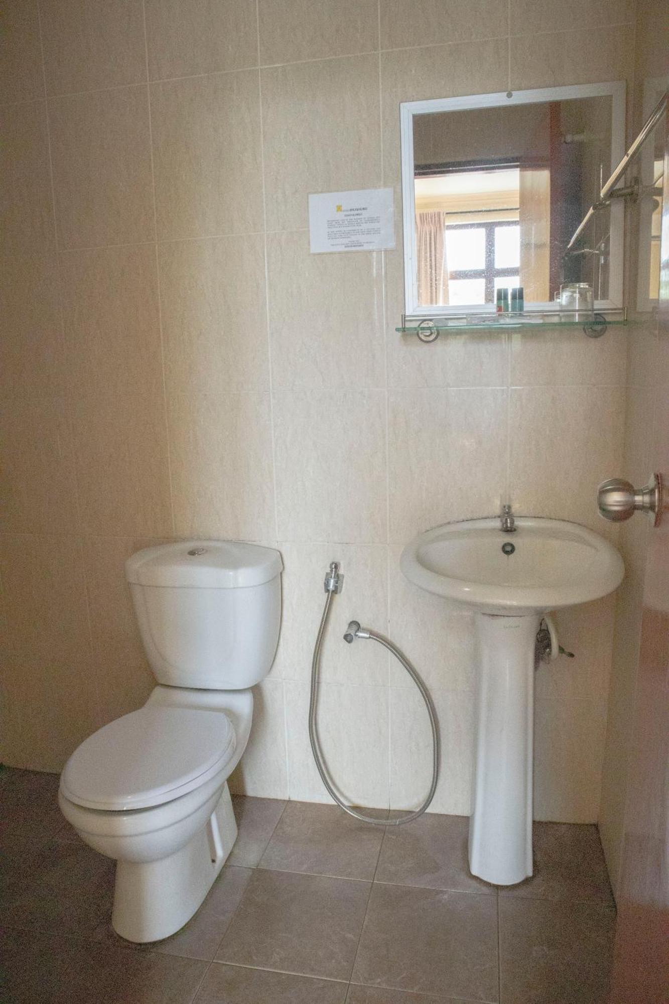 Hotel Wangsamas Tampin Room photo