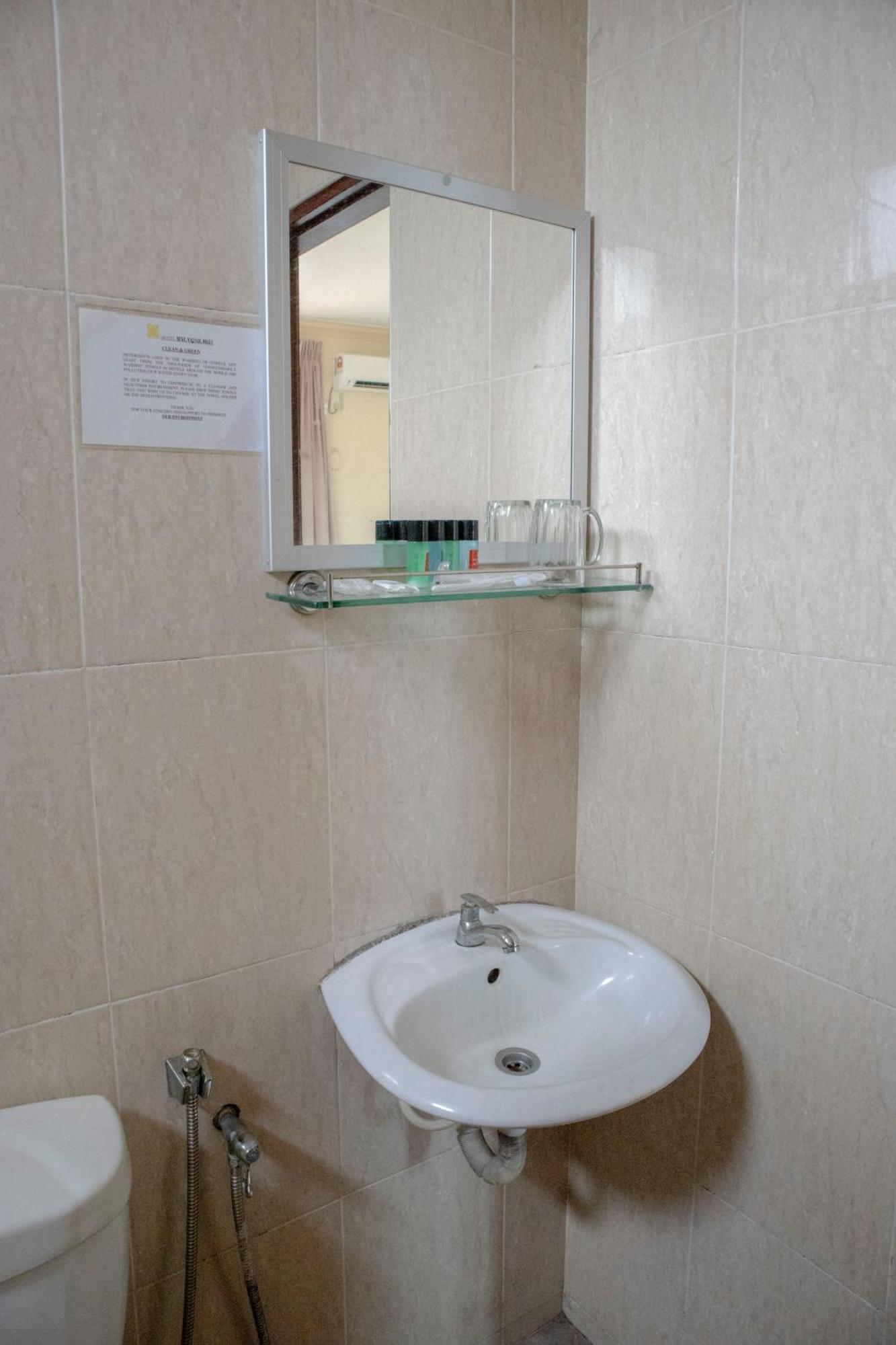 Hotel Wangsamas Tampin Room photo